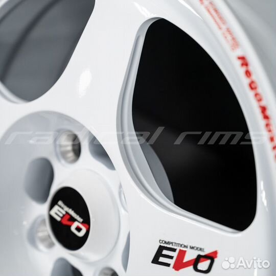 Zoomer FF01 15x7 4x100 White + Milling Spoke 4.7кг