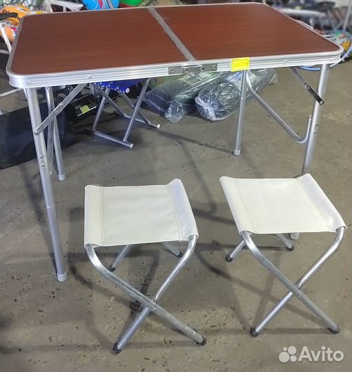 Стол и стулья туристические раскладные