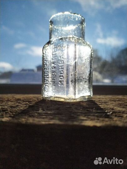 Старинная чернильница