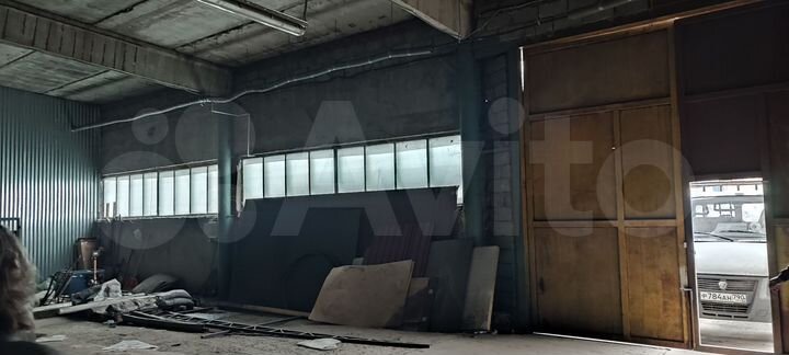 Свободного назначения, 200 м²