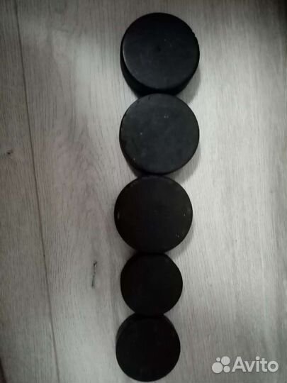 Шайба хоккейная бу