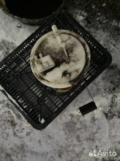 Бензонасос Nissan Almera N16 1,5