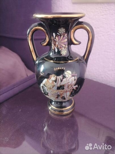 Статуэтка, ваза