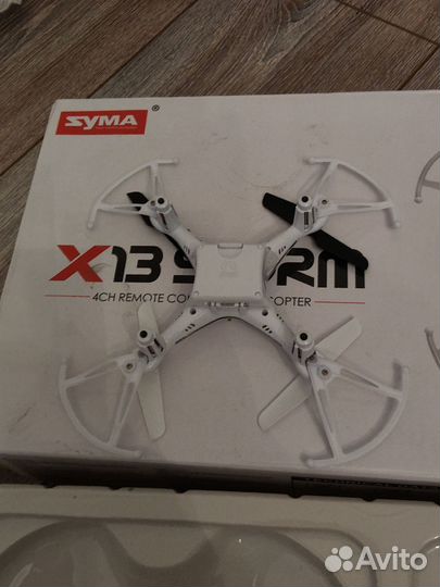 Радиоуправляемый квадрокоптер Syma X13 Storm RTF 2