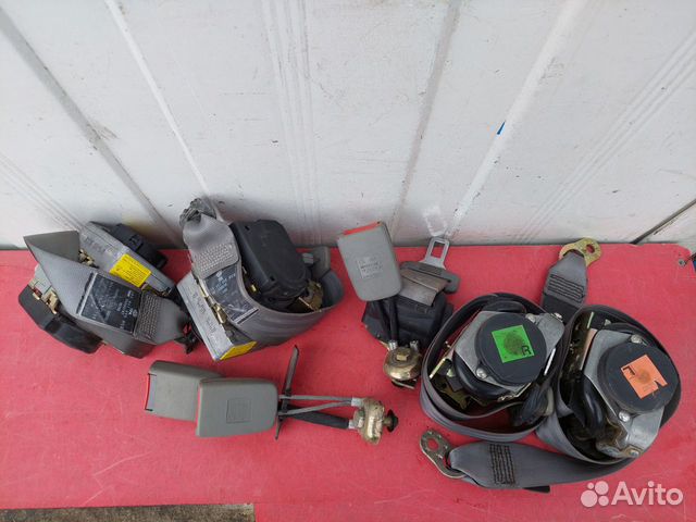 Ремень безопасности Volkswagen Passat B5