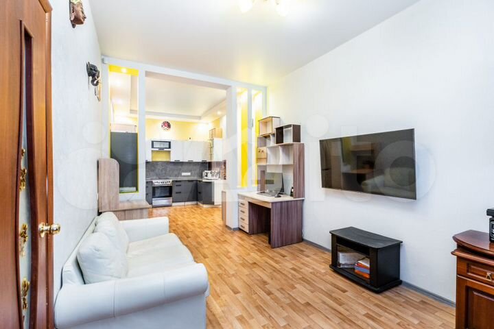 2-к. квартира, 49,3 м², 1/10 эт.