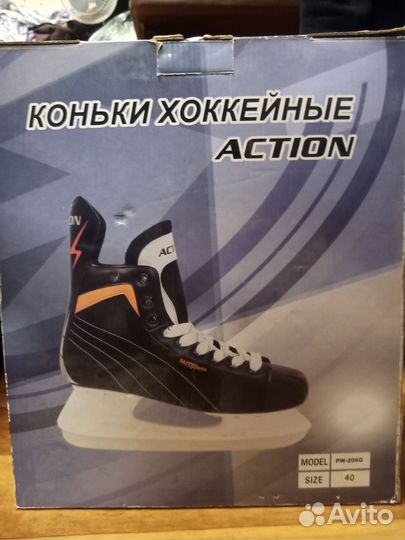 Коньки хоккейные 40 размер