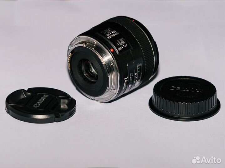 Canon 24mm F/2.8 IS USM