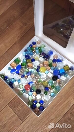Камни стеклянные