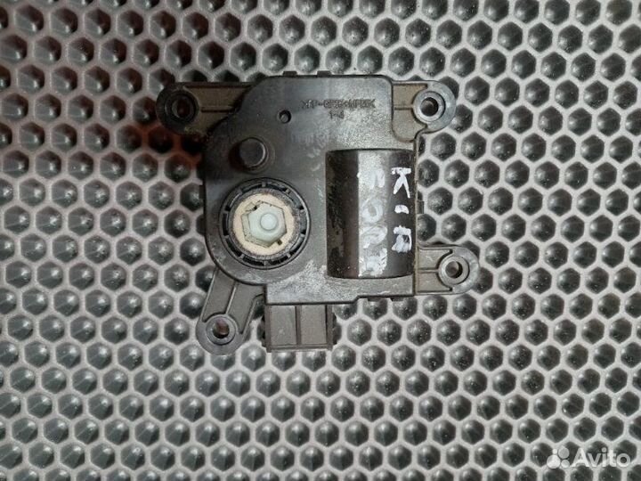 Сервопривод печки Kia Forte TD