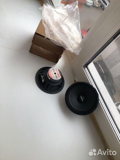 Колонки в авто