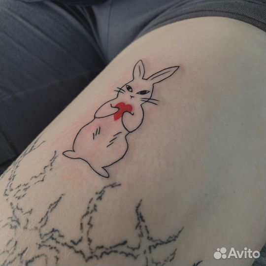 Татуировка / модель на тату сеанс