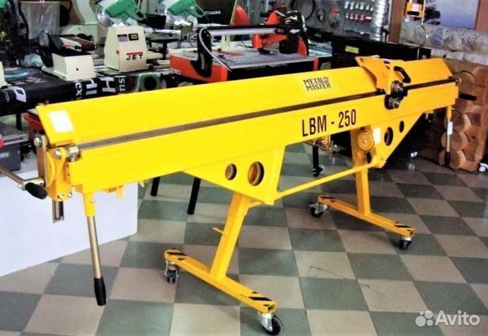 Лиcтoгибочный cтанок LBM 250 рrо. В наличии