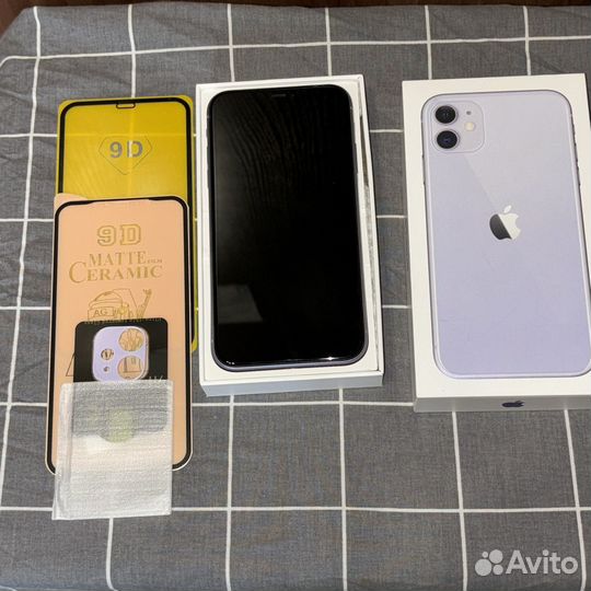 iPhone 11, 64 ГБ