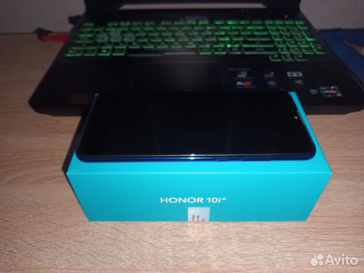 HONOR 10i, 4/128 ГБ