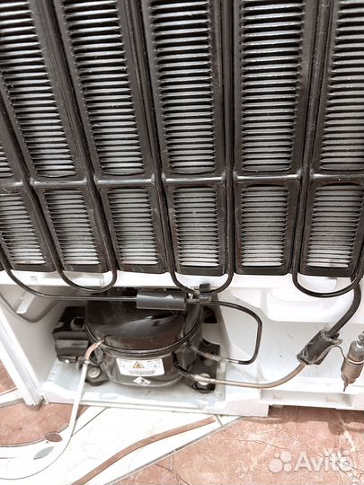 Морозильная камера Liebherr G 1213 20H