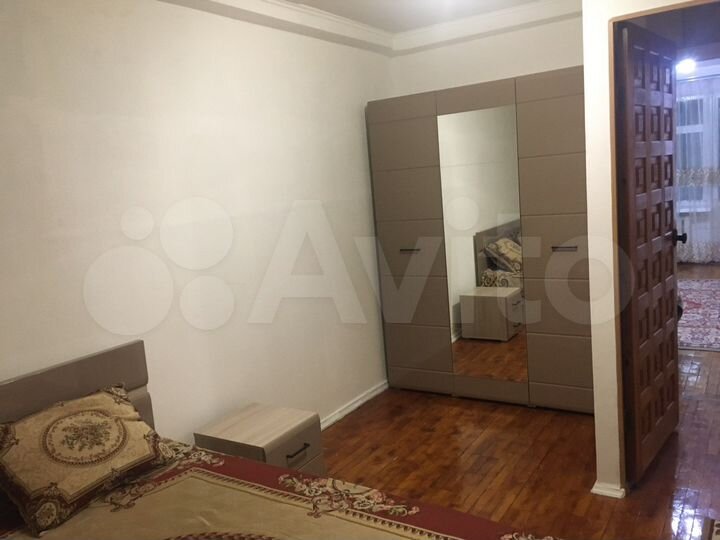 2-к. квартира, 52 м², 3/5 эт.