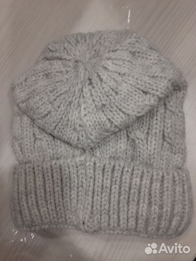 Шапка вязанная женская