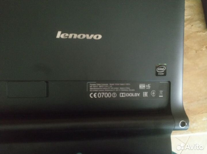 Lenovo yoga tablet 2 with windiws