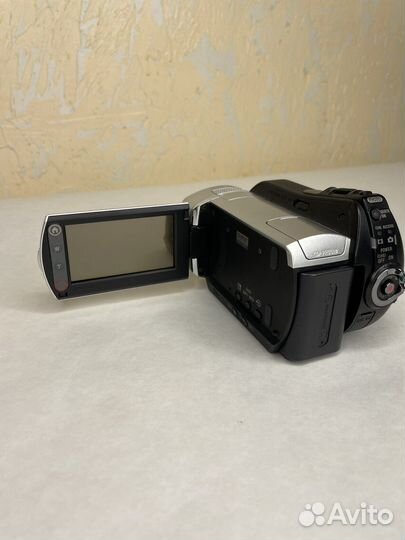 Видеокамера Sony DCR-SR46E