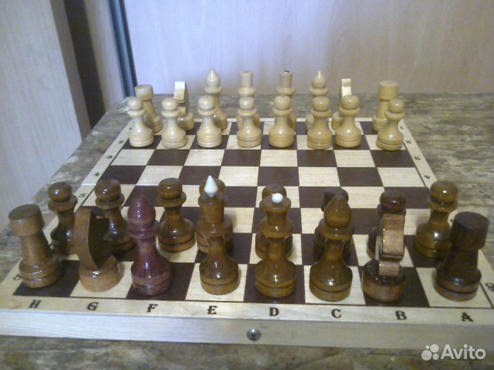 Шахматы деревянные