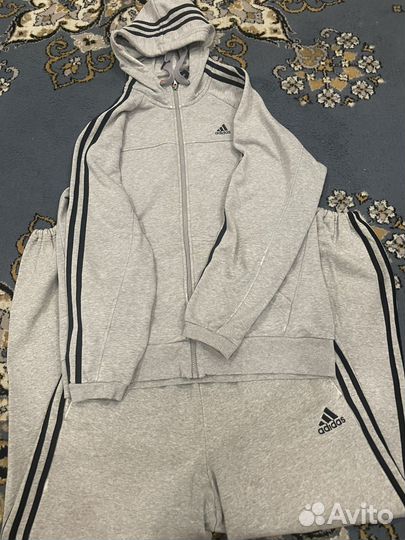 Костюм adidas essentials