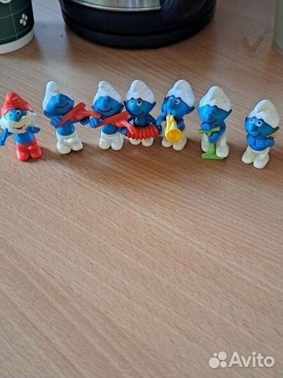 Киндеры 90 х лот 8 шт смурфики
