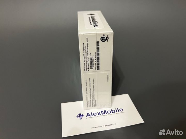 Новые Apple AirPods 2