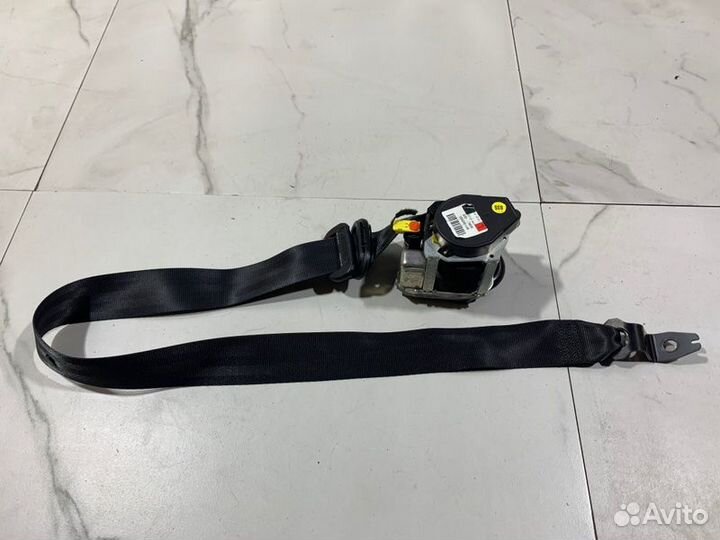 Ремень безопасности передний левый Skoda Rapid