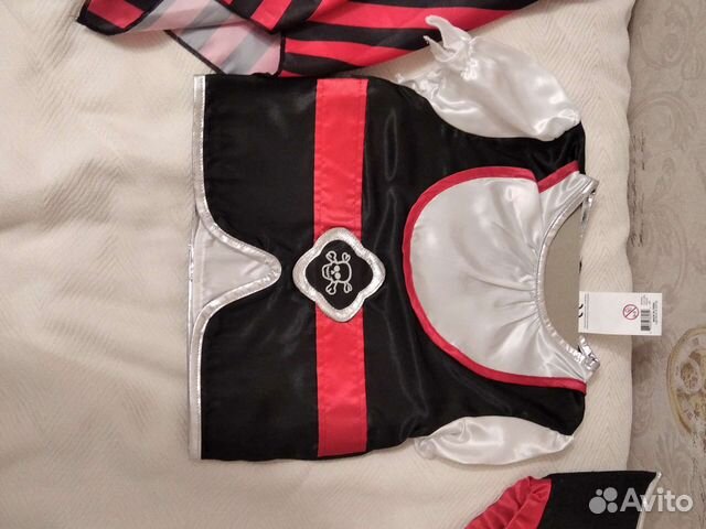 Костюм пиратки новый