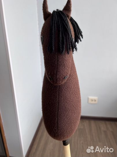 Хоббихорс гнедой