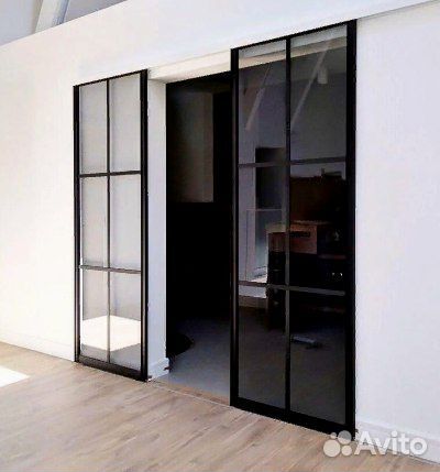 Стеклянная перегородка