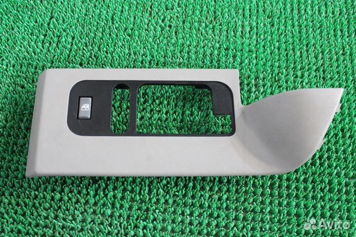 Блок эсп задний правый Chevrolet Suburban GMT400