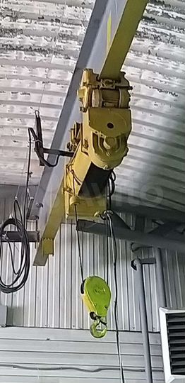 Свободного назначения с кран-балкой 200 м²