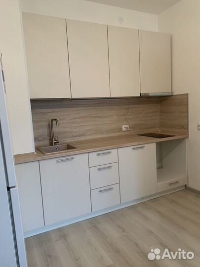 Прямая кухня небольшая ксп:40342