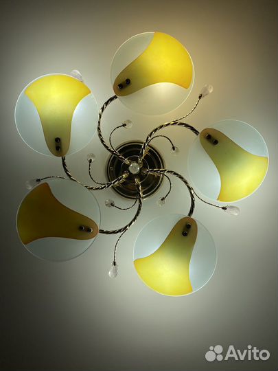 Люстра потолочная