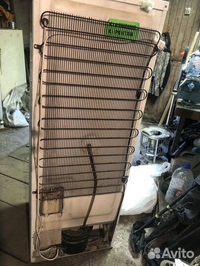 Холодильник indesit Италия