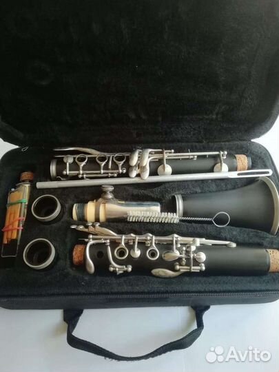 Кларнет. Флейта. Мундштук