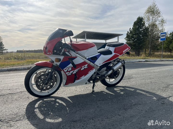 Honda vfr400