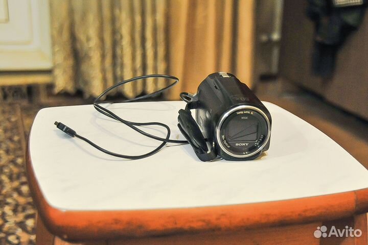 Видеокамера Sony HDR-PJ620