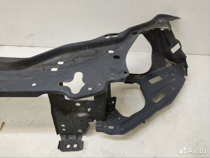 Панель передняя (телевизор) Volvo Xc60 2008-2017