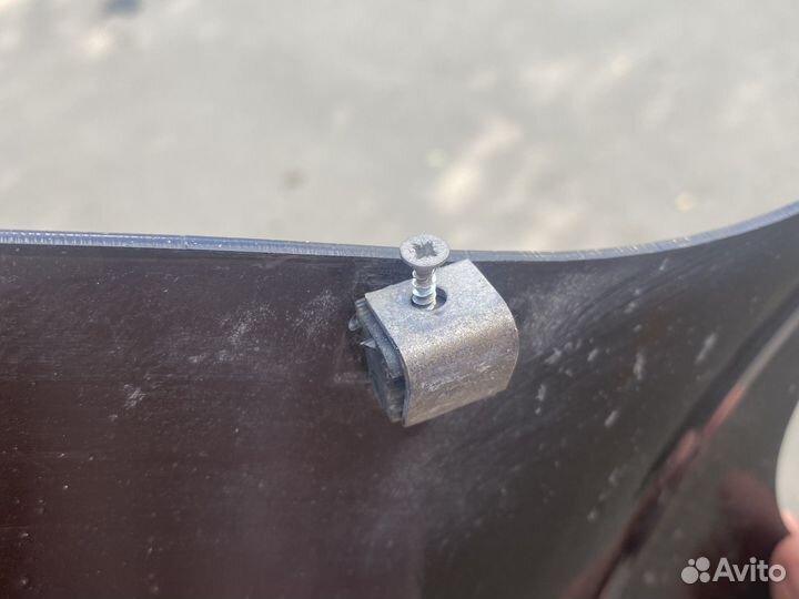 Дефлектор капота Skoda Rapid