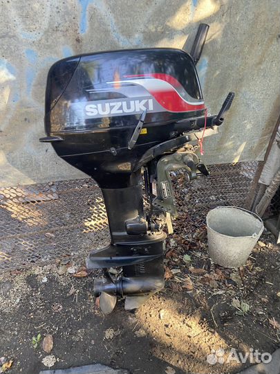 Лодочный мотор suzuki 30
