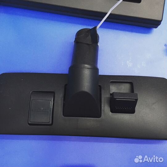 Шланг для пылесоса,щетки,трубки,мешки)