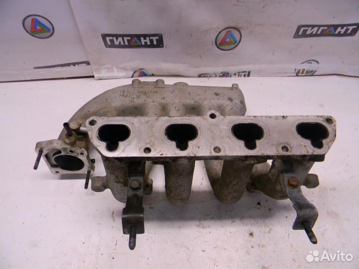 Коллектор впускной RIO 2000-2004