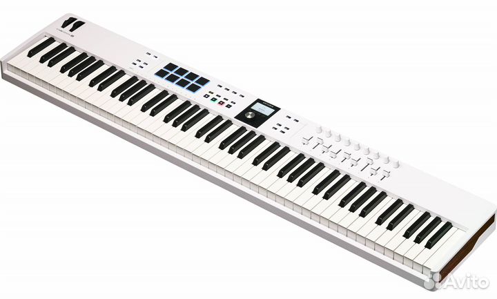 Midi-клавиатура Arturia KeyLab Essential 88 mk3