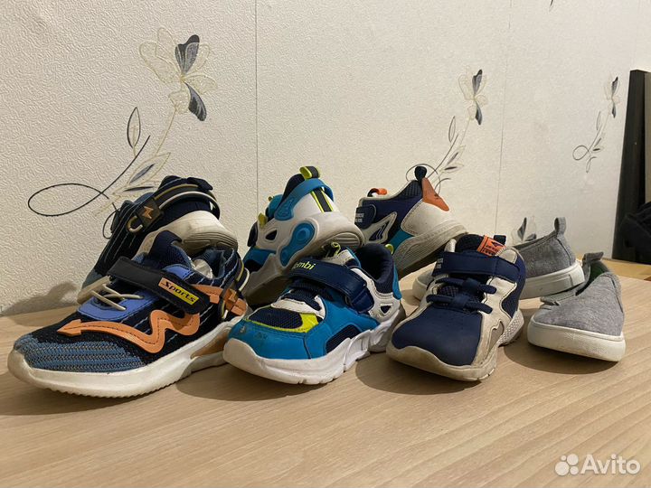 Детские кроссовки 24 25 26