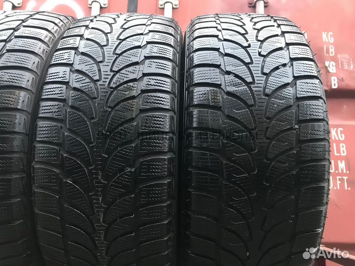 Bridgestone Blizzak LM-80 235/55 R17 99H