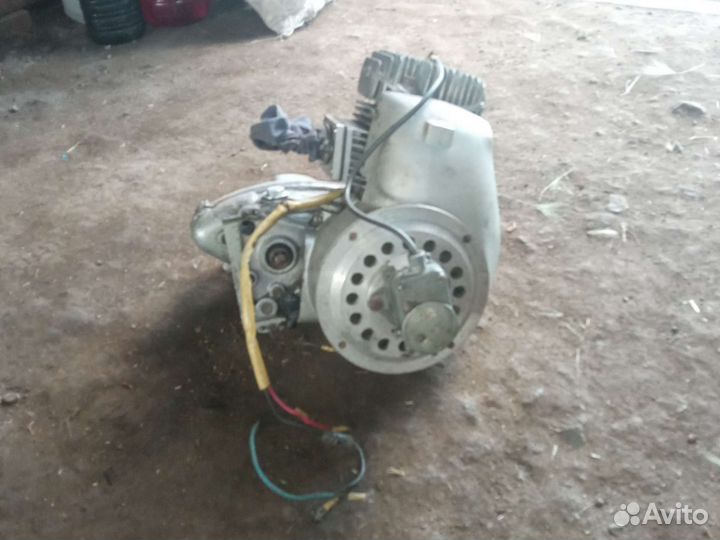 Двигатель мотороллер (Тула)