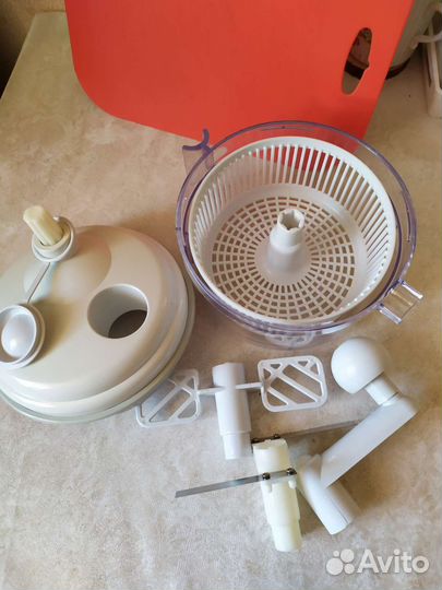 Кухонный комбайн механический